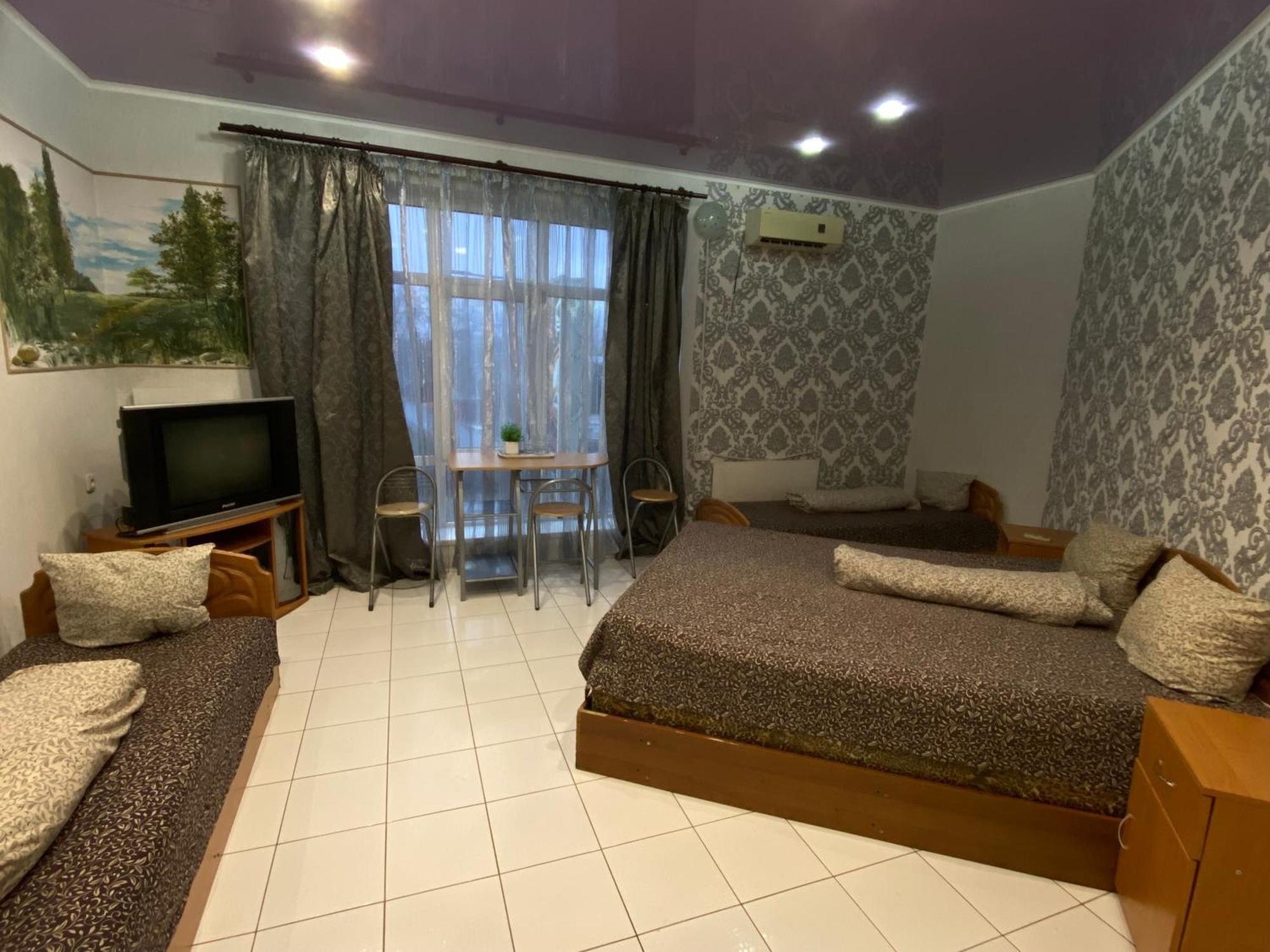 4 Seasons Otel Boryspilʼ Dış mekan fotoğraf