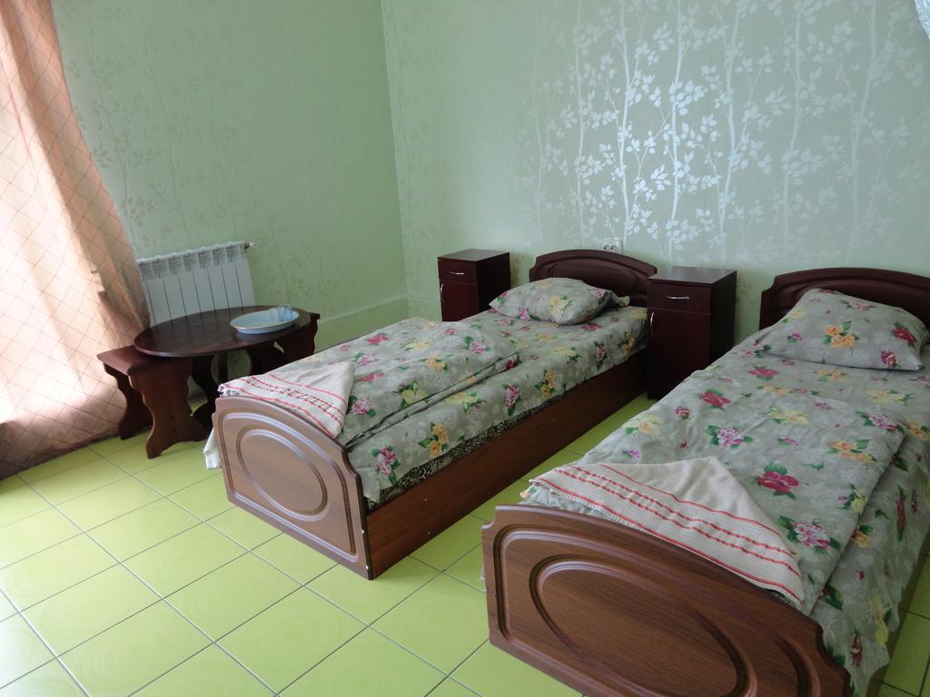 4 Seasons Otel Boryspilʼ Dış mekan fotoğraf
